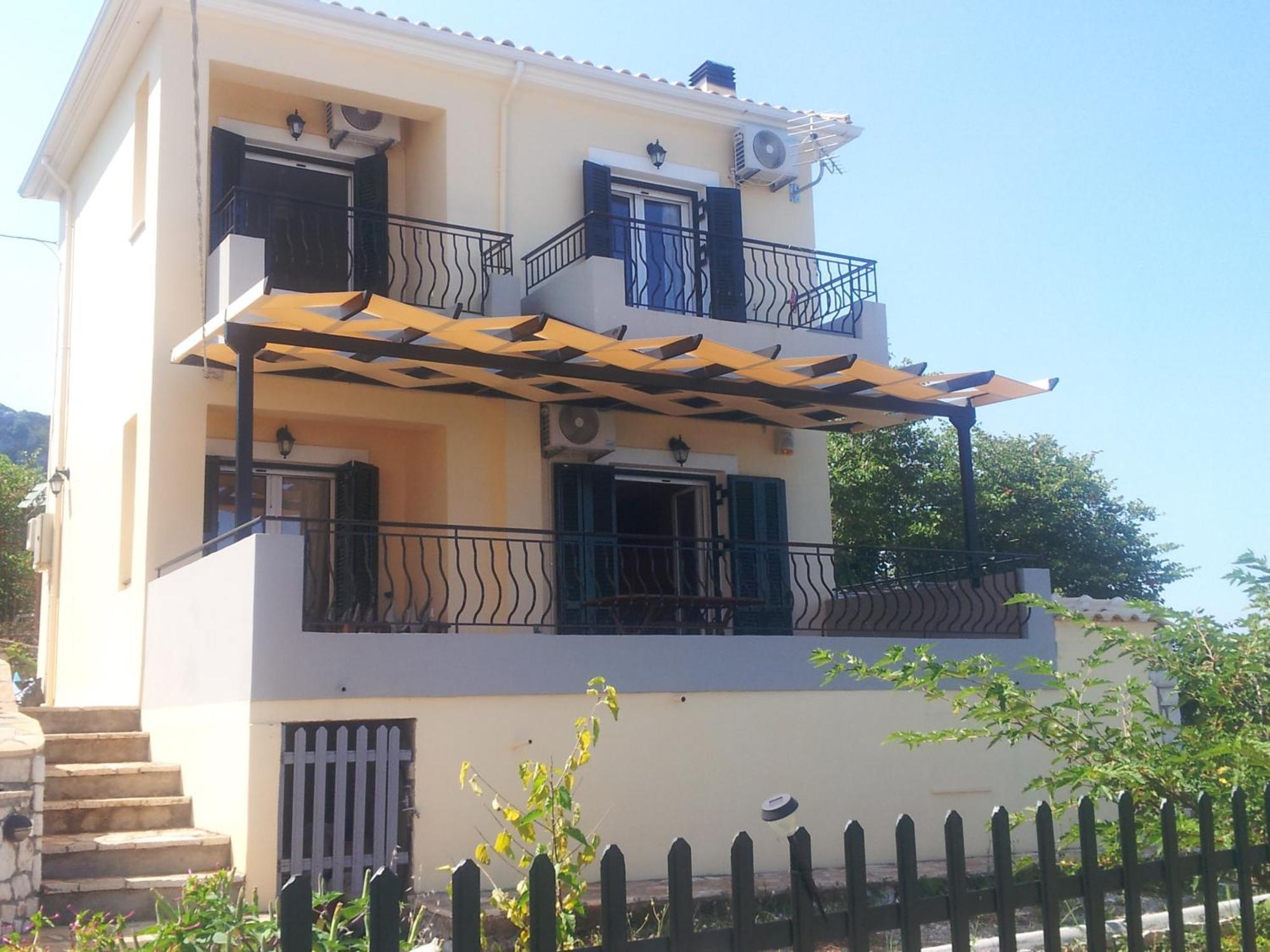 Natura Villas Drymon Quarto foto